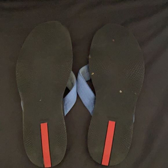 Prada flip-flops - Picture 5 of 7